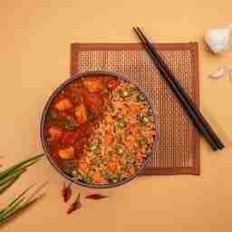 Chicken in hot garlic sauce + veg fried rice