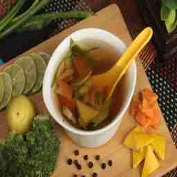Veg pepper lemon soup