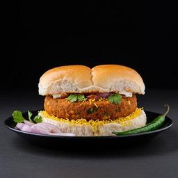 Aloo Tikki Vada Pav