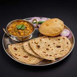 3 Chapati with Veg Curry