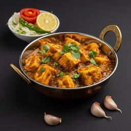 Hot Garlic Sauce Paneer