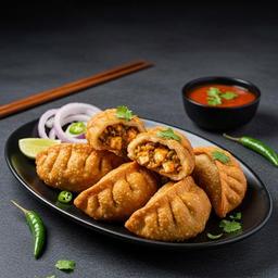Fried Paneer Momos (5 Pcs)