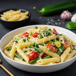 White Sauce Pasta With Veggies