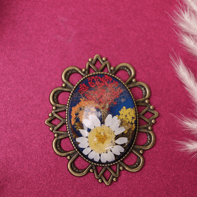 Grandeur Floral Cascade-black