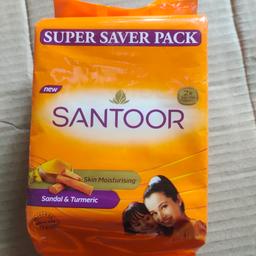 Santoor Bathing Soap - Sandal & Turmeric, 4 x 100 g