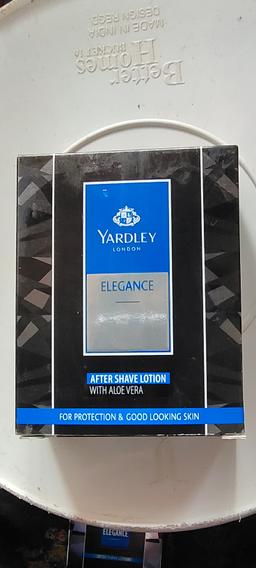 Yardley London elegance after shave lotion with Aloe vera 