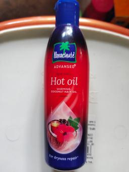 Parachute advanced ayurvedic hot oil 